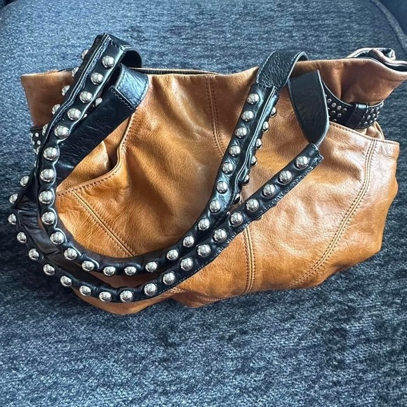 B. Makowsky genuine leather studded shoulder bag - Picture 2 of 8